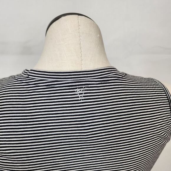 Betsey Johnson Black & White Striped Split Hem Athleisure Yoga Tunic Tank Sz S - Picture 12 of 12